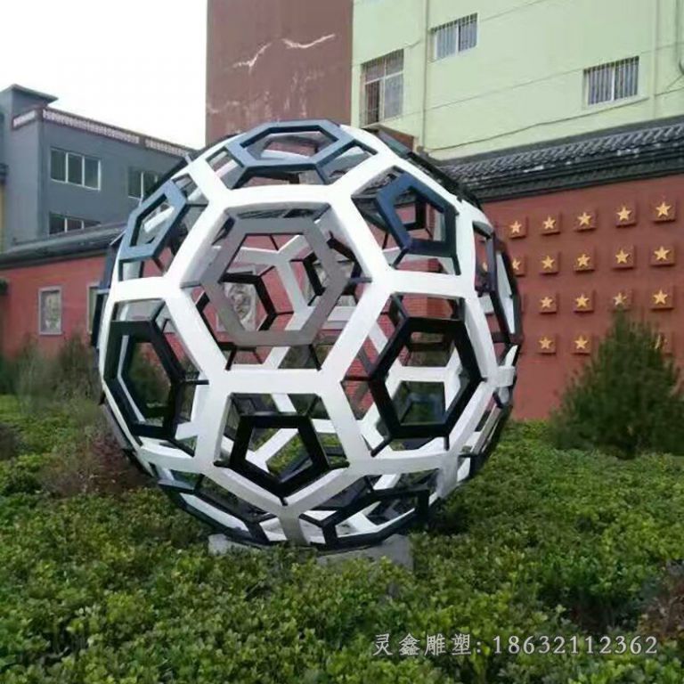 不锈钢足球雕塑 (24)