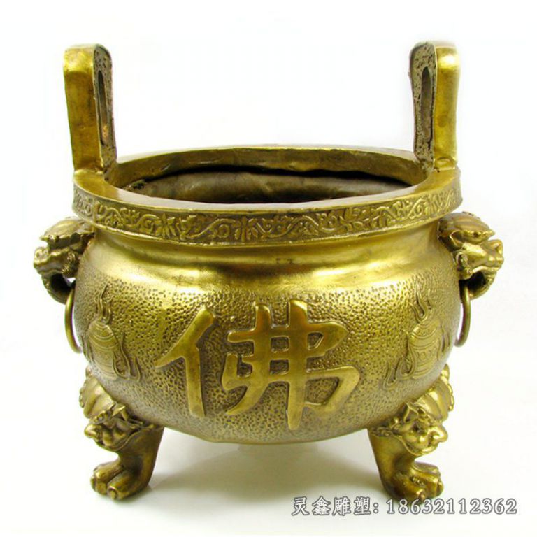 铜雕圆鼎，寺庙铜鼎，寺庙圆鼎 (1)