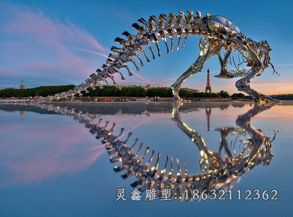 不锈钢城市景观雕塑 (54)