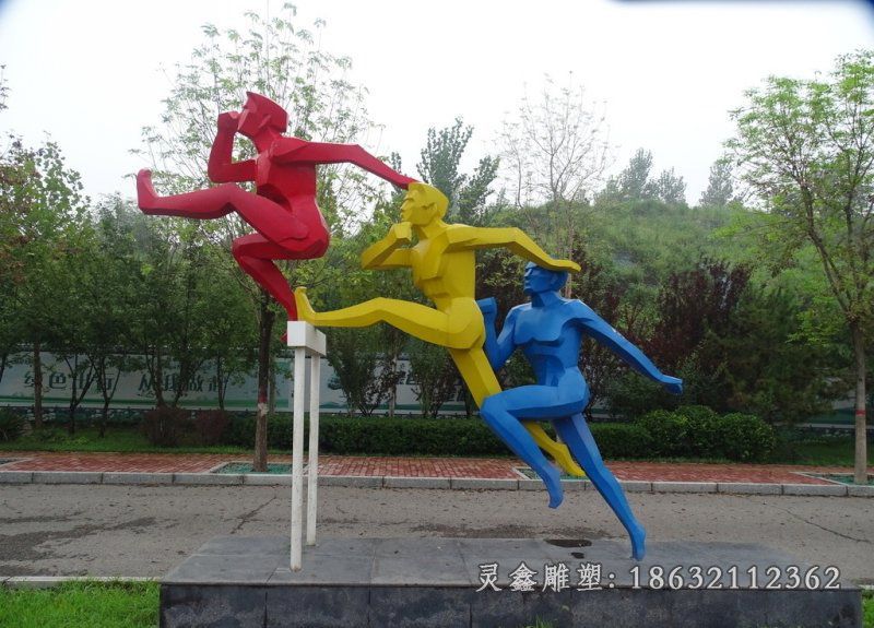 不锈钢跨栏雕塑 (3)_看图王