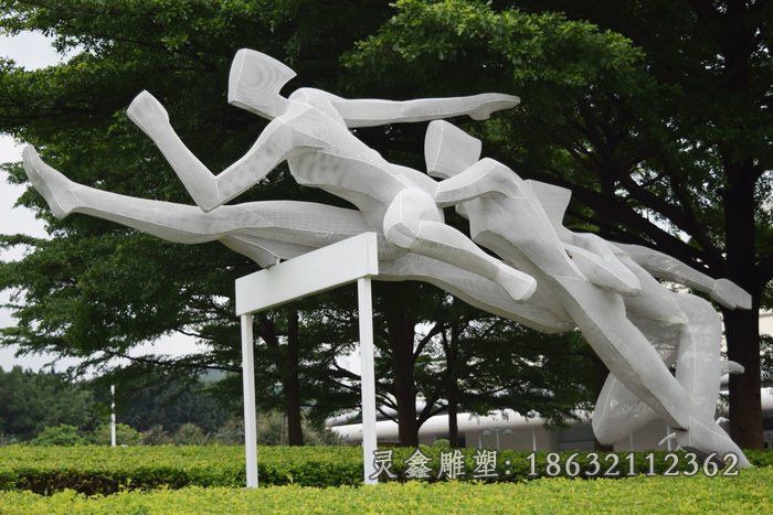 不锈钢跨栏雕塑 (4)_看图王