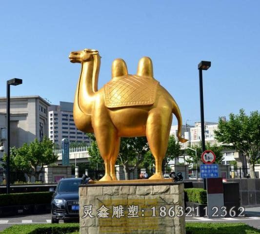 不锈钢骆驼雕塑 (3)_看图王