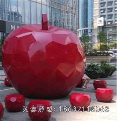 不锈钢苹果雕塑 (22)_看图王