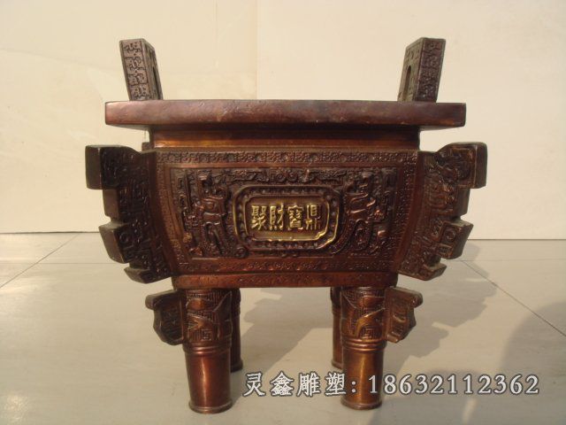 聚财宝鼎雕塑，企业鼎铜雕