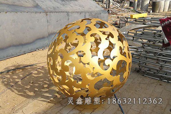 不锈钢镂空球雕塑 (2)