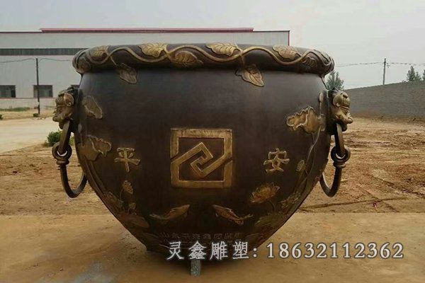 城市水缸标志铜雕