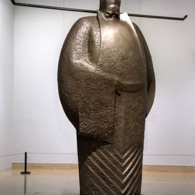 广场包公人物景观铜雕