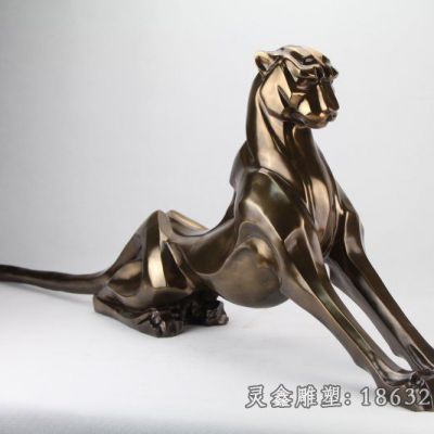 豹子公园动物铜雕 