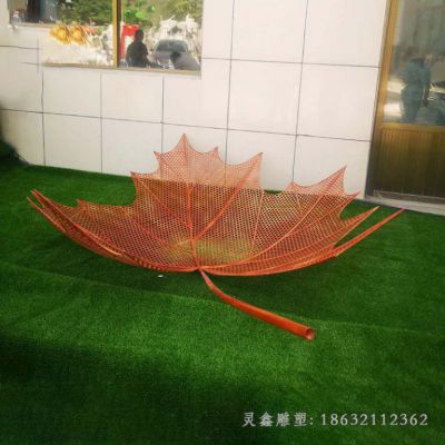 不锈钢枫叶镂空标志雕塑 