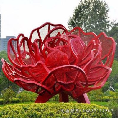 不锈钢红色花朵抽象雕塑