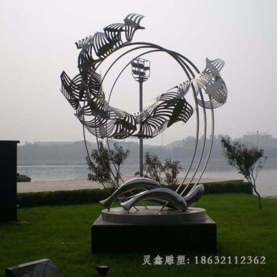 镜面海豚动物标志景观雕塑