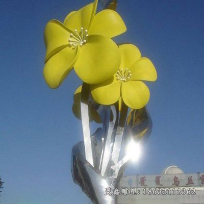 不锈钢黄色花朵标志雕塑
