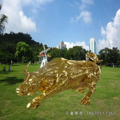 不锈钢钛金牛动物雕塑