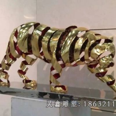 不锈钢镂空豹子动物雕塑 