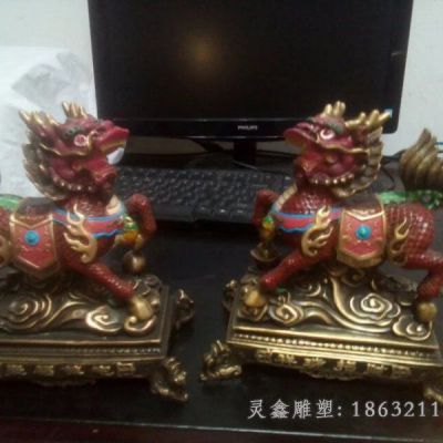 彩绘麒麟动物标志铜雕