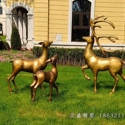 金色鹿动物标志铜雕