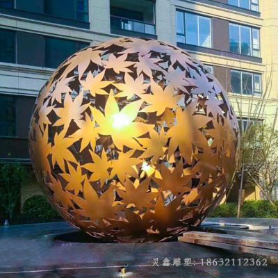 不锈钢树叶镂空球小区雕塑