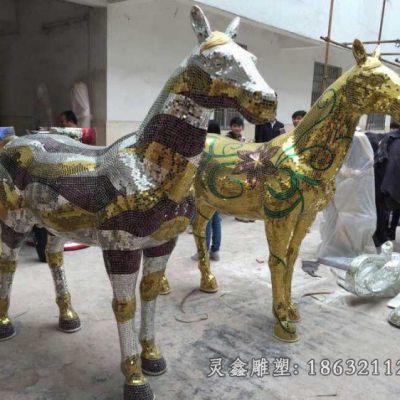 不锈钢彩绘马动物雕塑 
