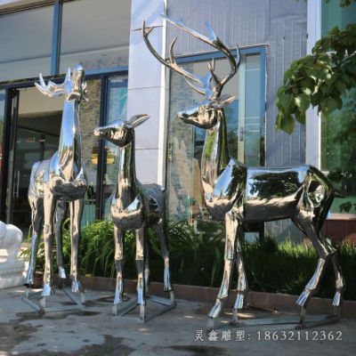 不锈钢三只小鹿动物雕塑 