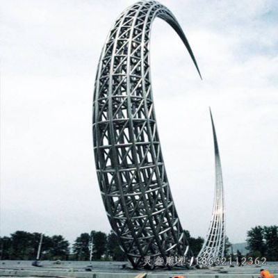 不锈钢镂空月亮景观雕塑 