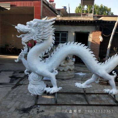 白色龙动物铜雕