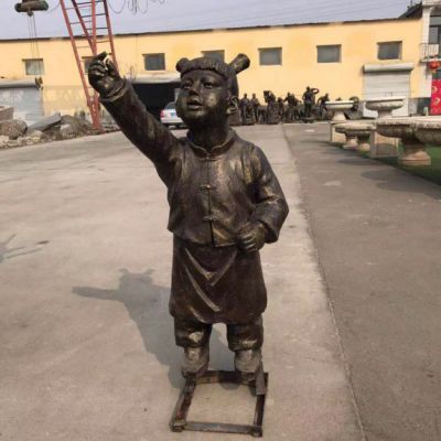 民俗文化卖糖葫芦铜雕